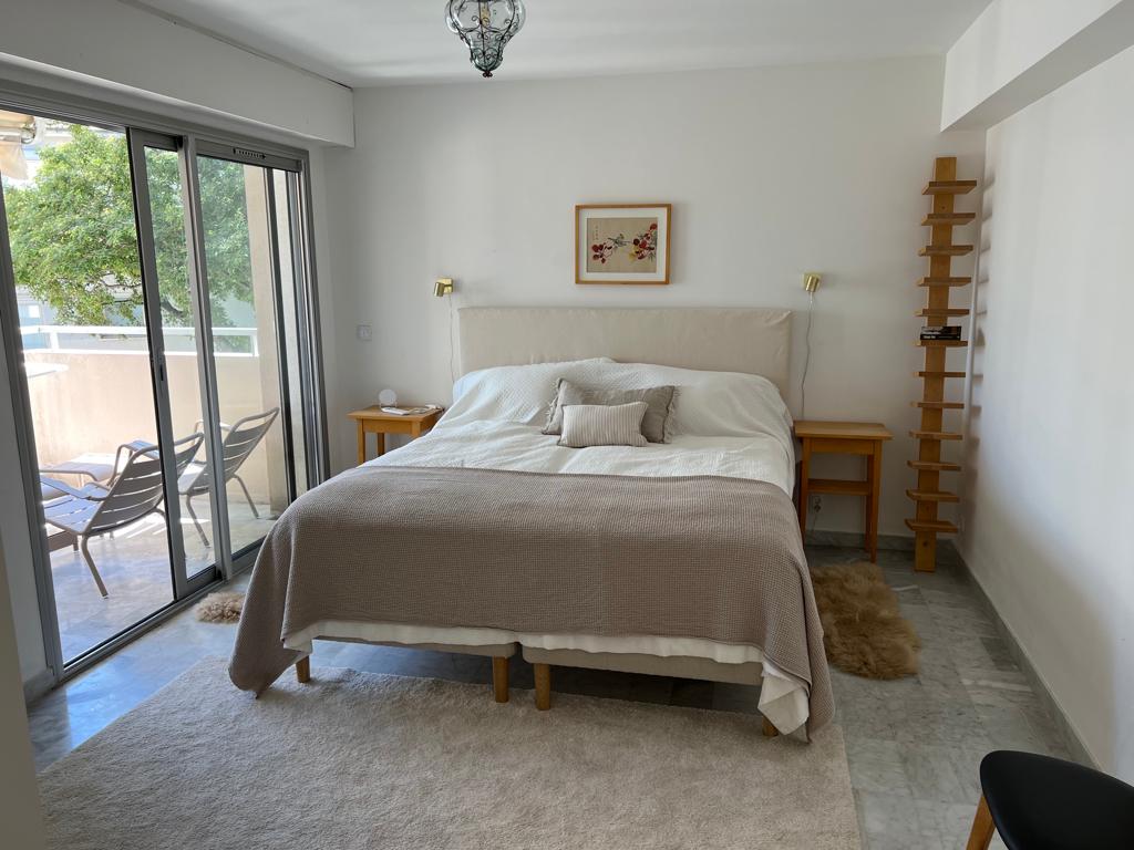 4 Sovrum 1H Salvy srum